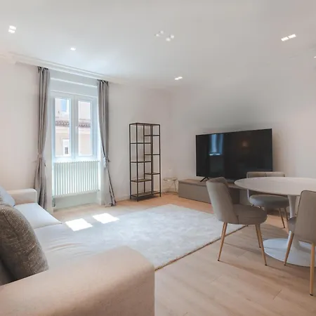 Apartment Luce Trieste